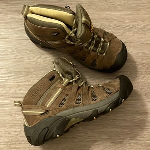 Keen Targhee Waterproof Mid Hiking Boot